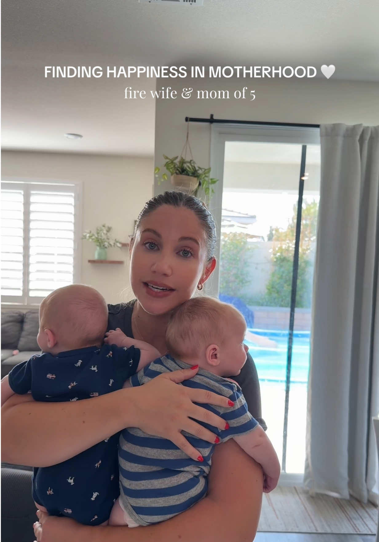 @Emily | Twin Mom + 3
