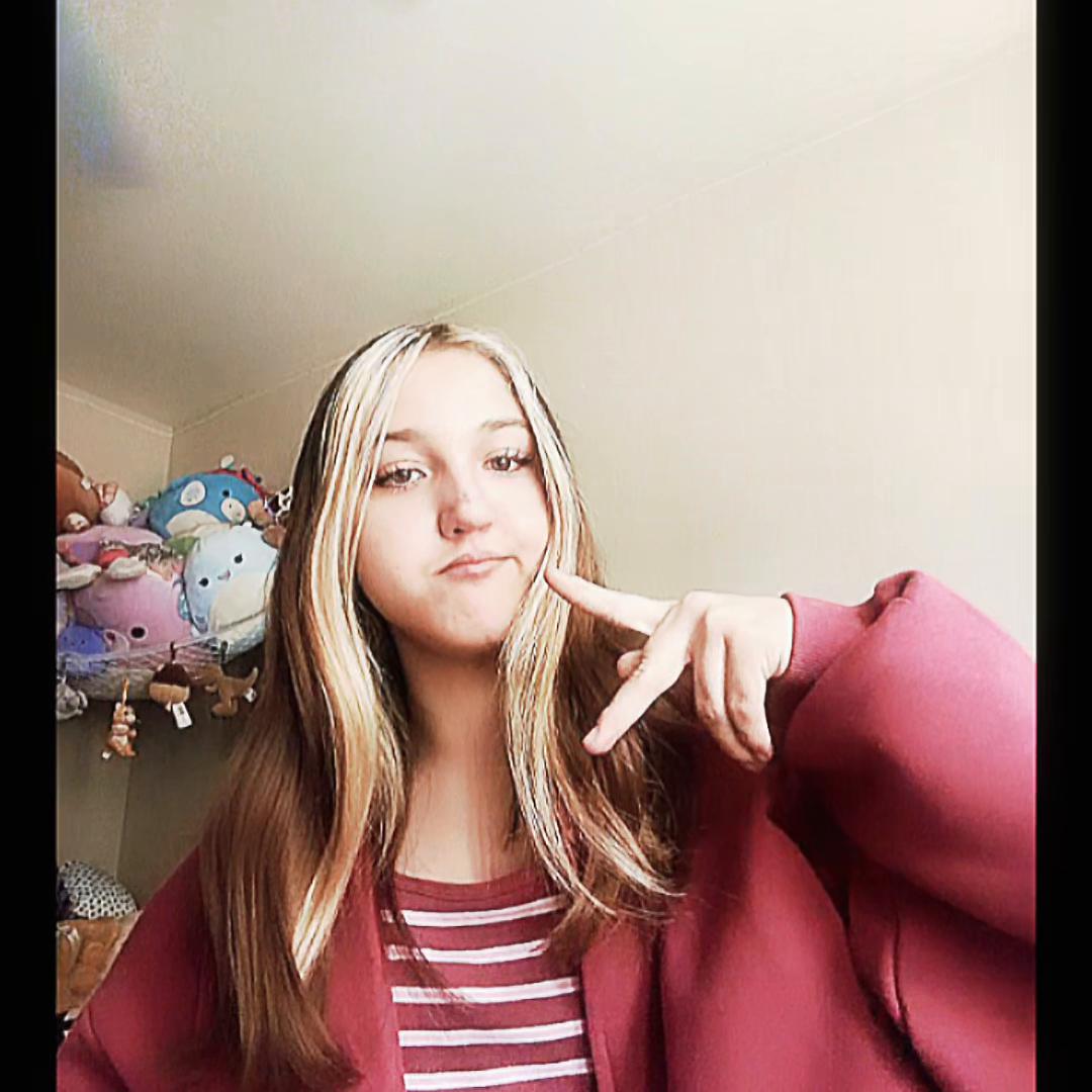 @sophiee2670