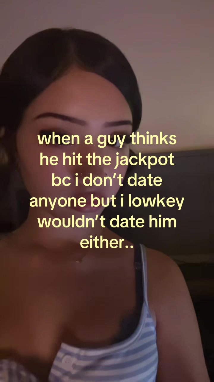 @𝐫 𝐨 𝐬 𝐚 ౨ৎ