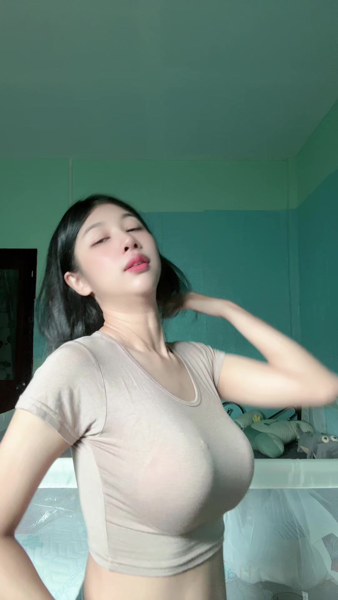 @พลอยชอบกินเตี๋ยว2ชาม