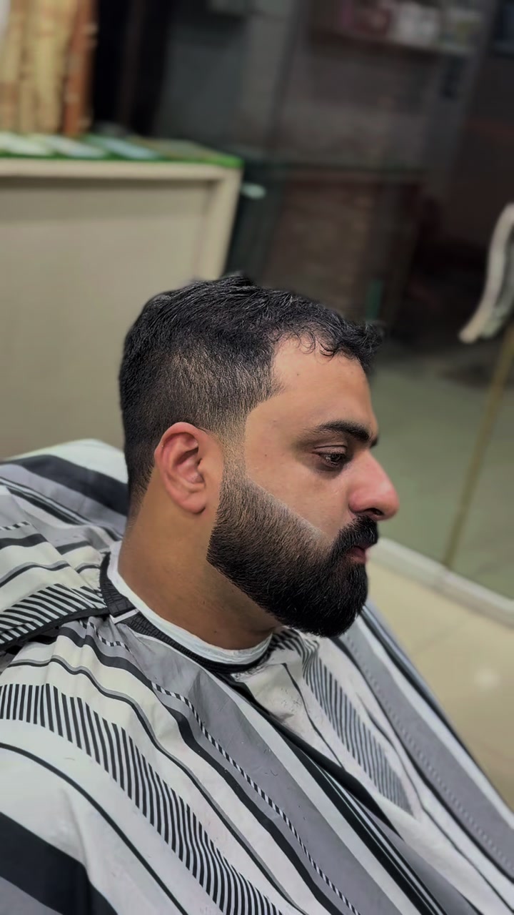 @adnanjango 💇12