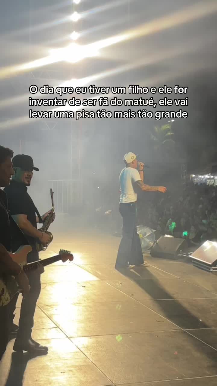 @Maria Eduarda F C
