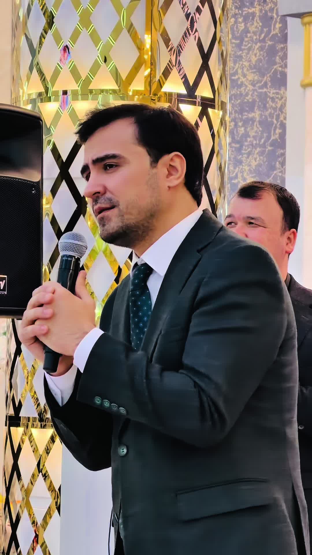 @Eldar Ahmedow