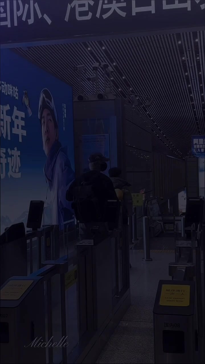 @Luzzyiyi࿐ ࿔𖦹 ⋆˚˖𓍢