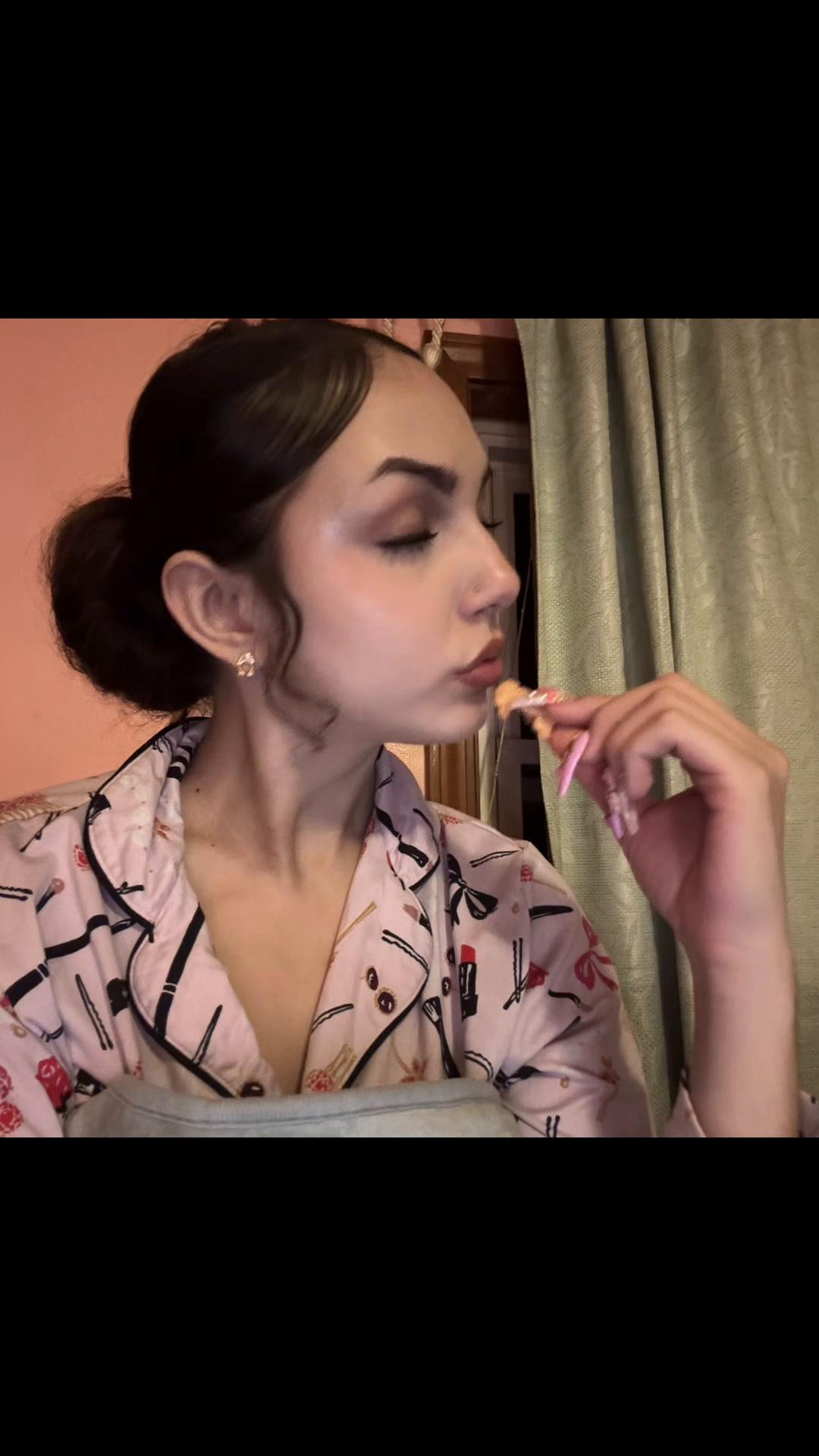 @🪅