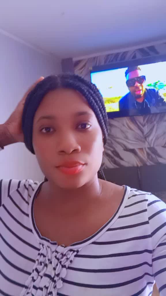 @Manman Mo&iuml;rah ak Sammy