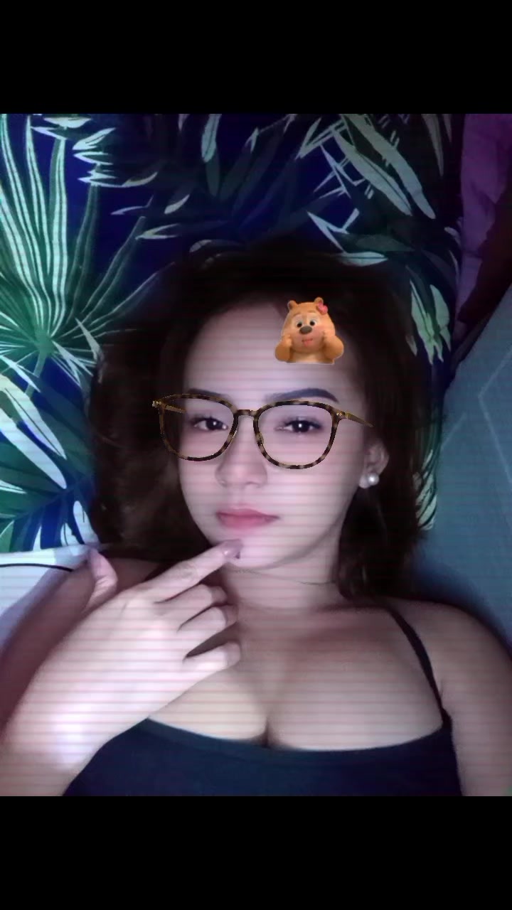 @yvonne