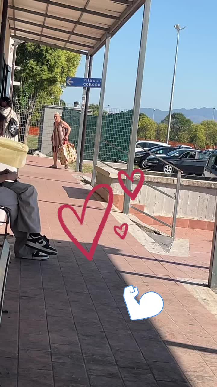 @Utente sconosciuto