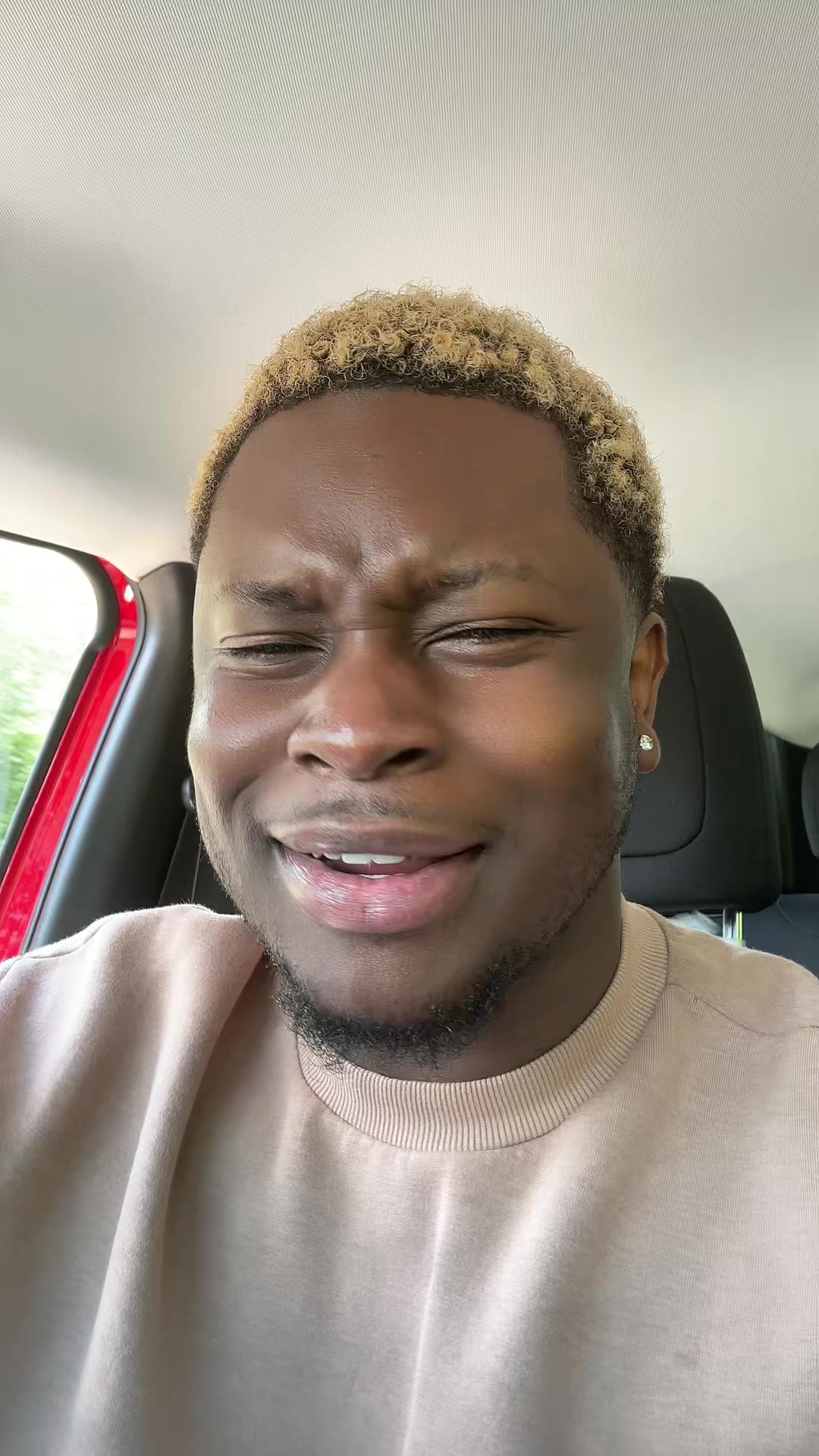 @yvngdaz