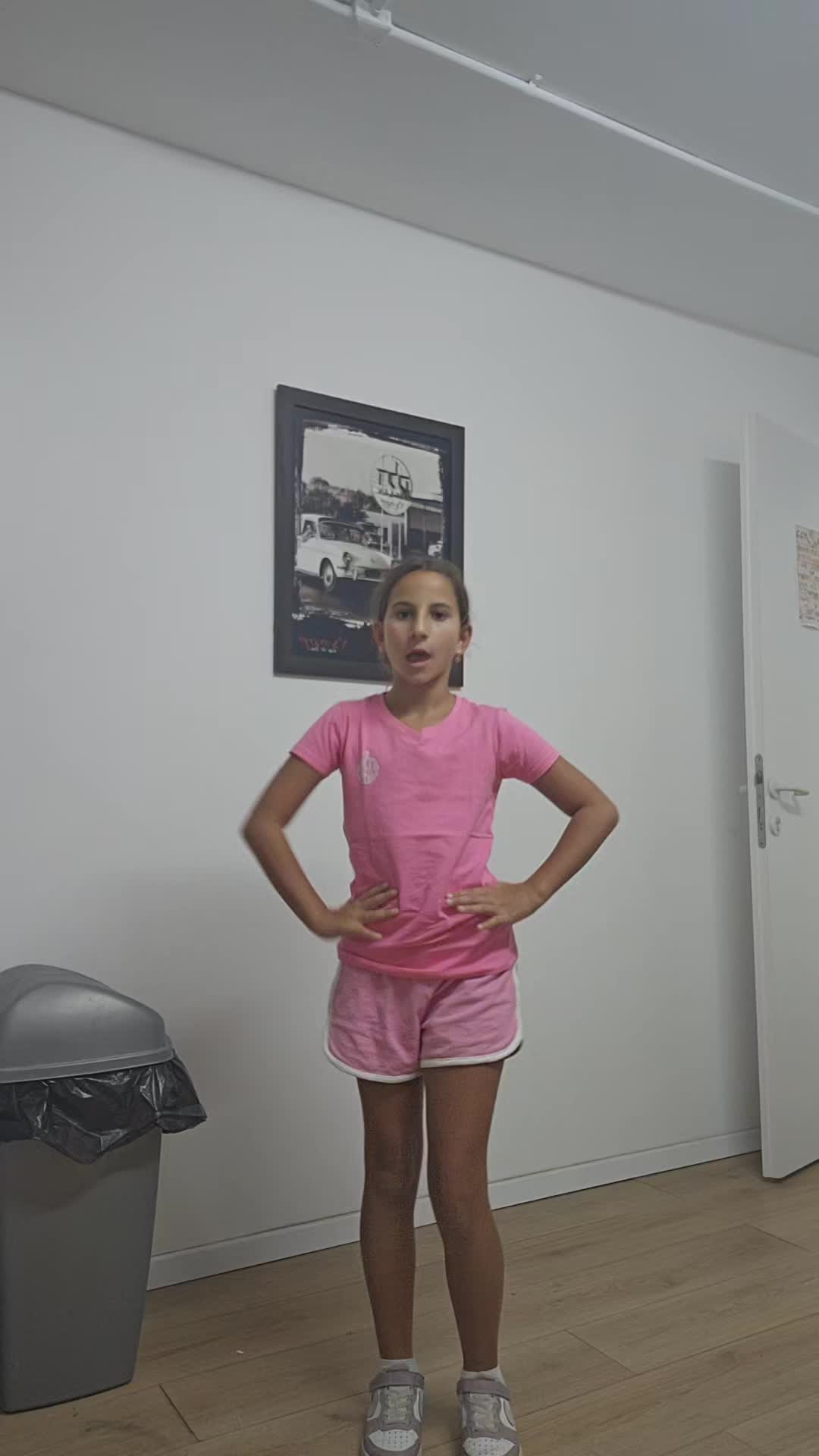 @עדי מיני מלכת הסקוושים🦄🍭