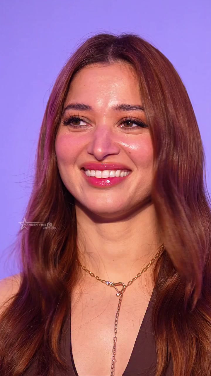@ALINA KHAN