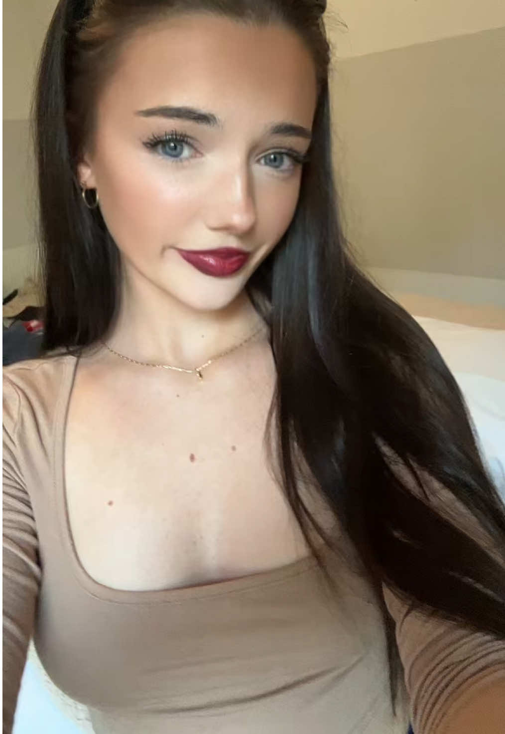 @isabella thomas