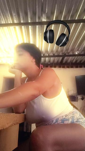 @claribella