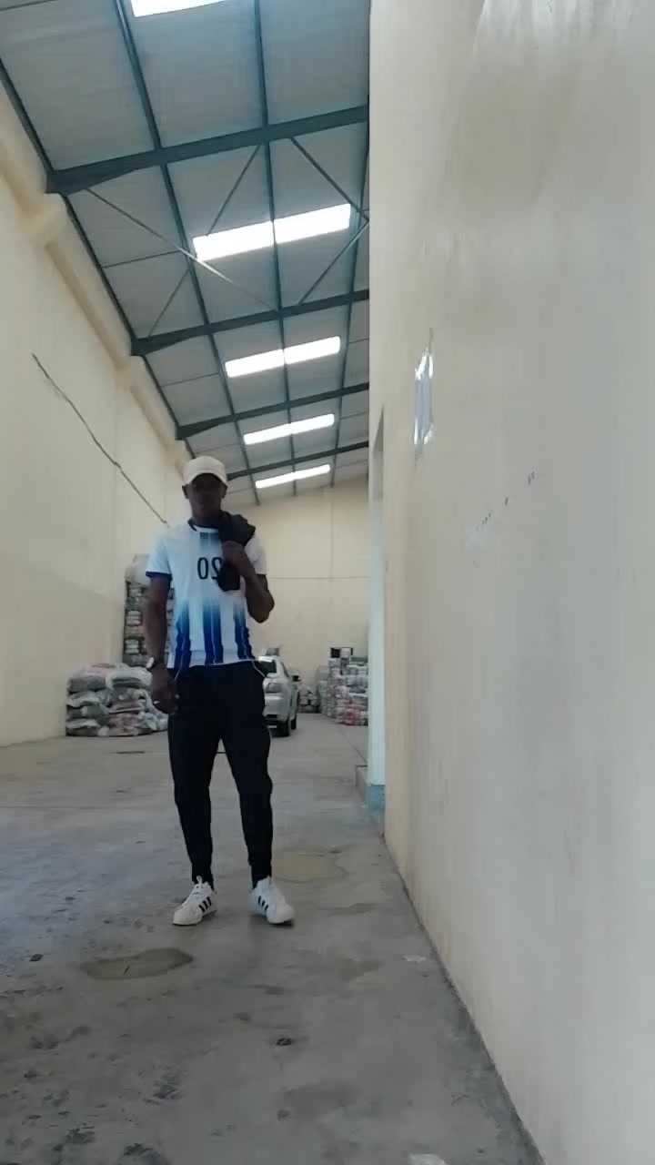 @omondifred1