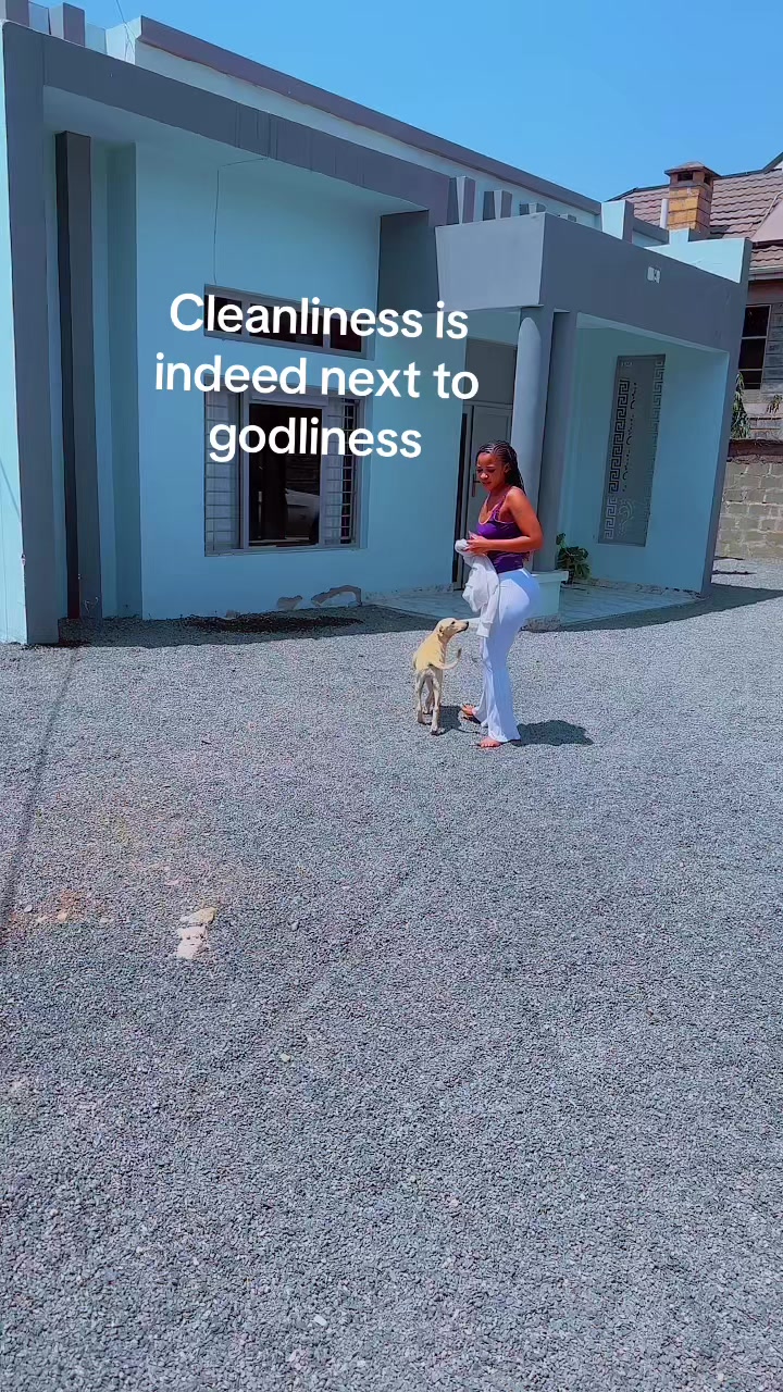 @👑ᵟᵁᴱᴱᴺ𝓢𝓱𝓲𝓵𝓪 𝓚𝓮𝓵𝓵𝔂