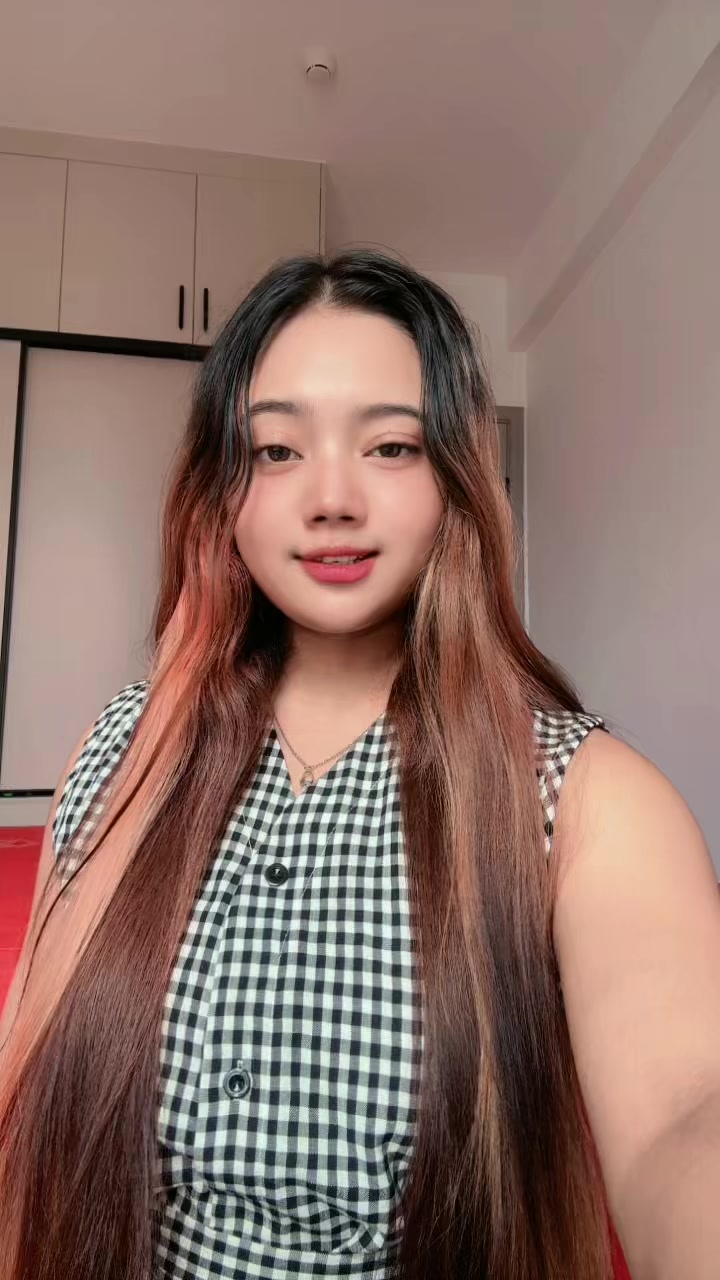 @🇧🇩Nupur🇨🇳