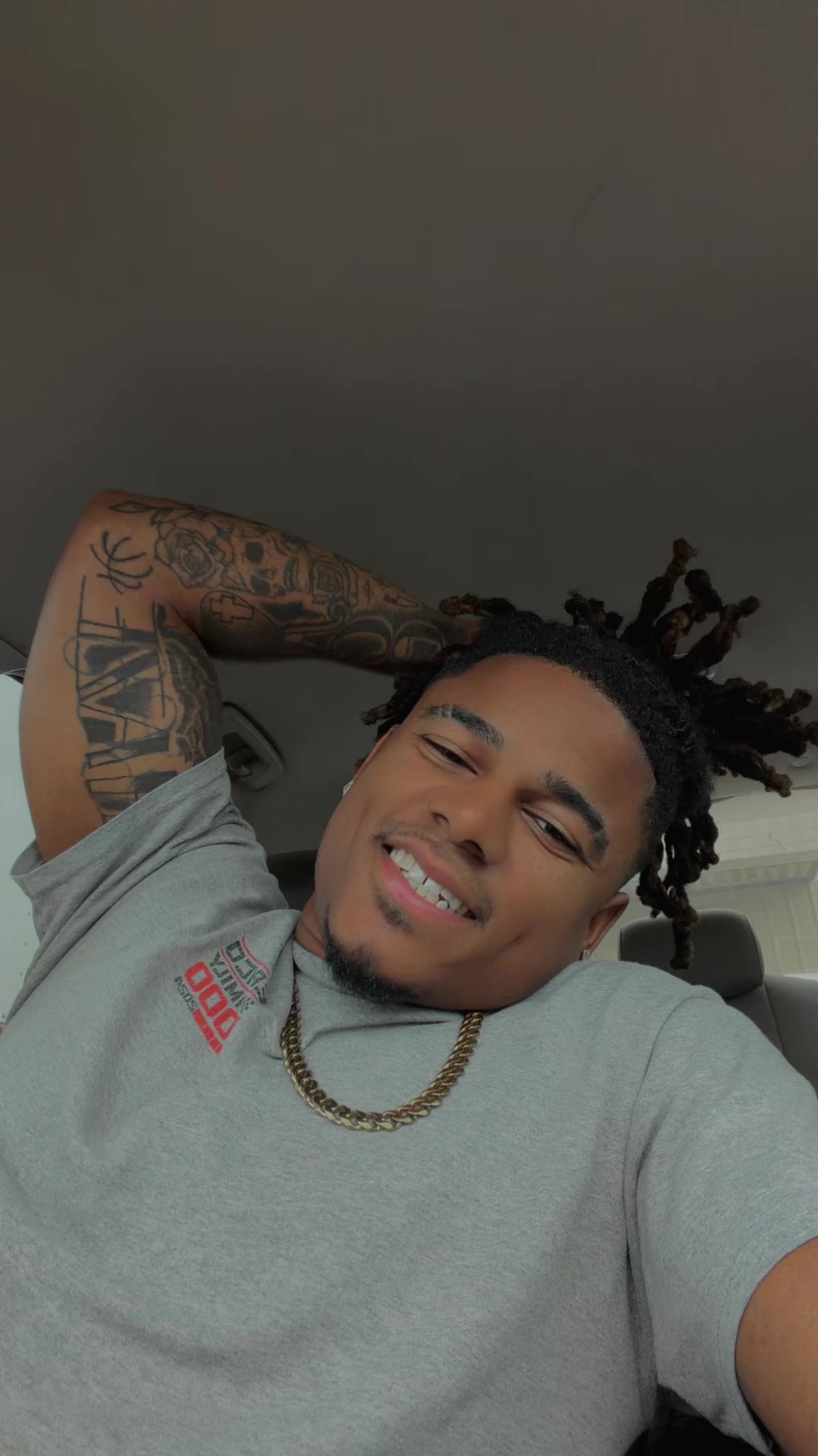 @Pappi🖤🥶