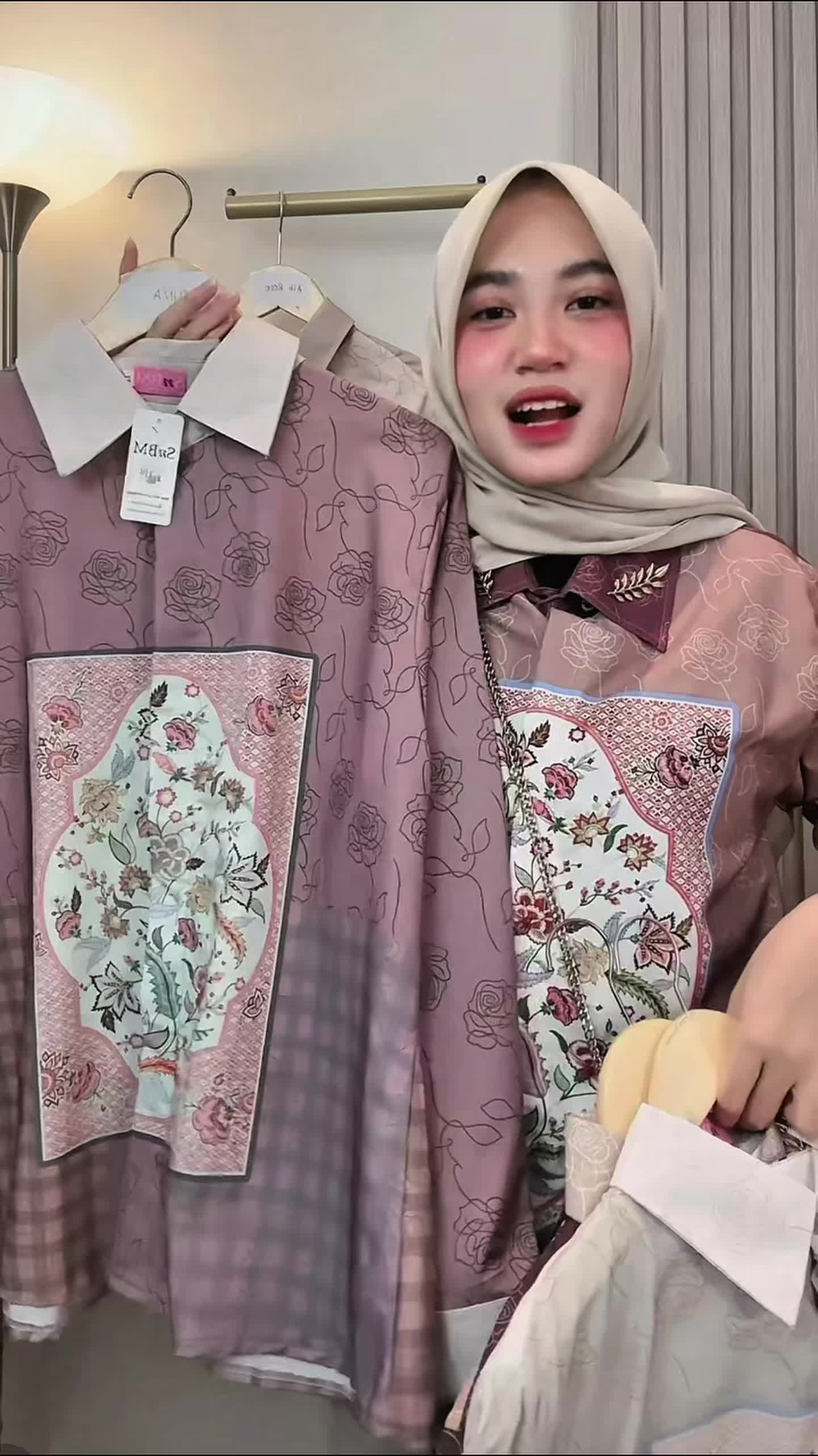 @nailakharisma4