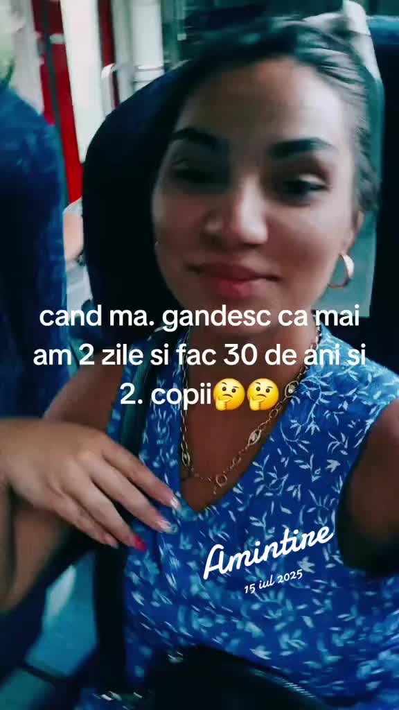 @Andreea Simon