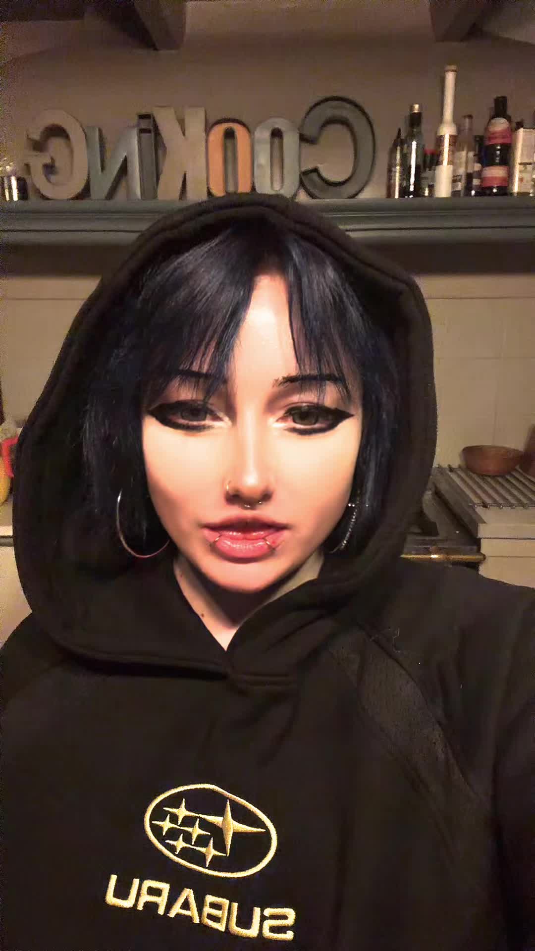 @Tomie 🕷️🌸