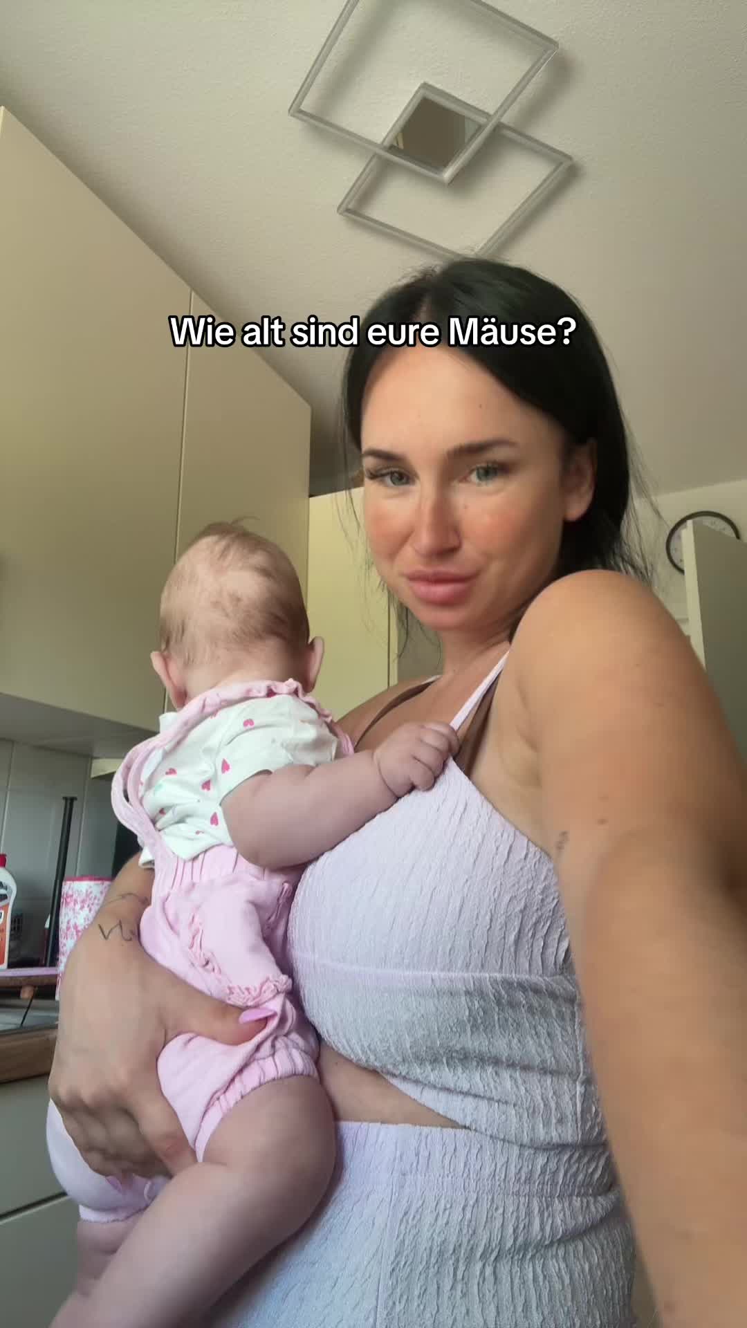 @Kyrabrg
