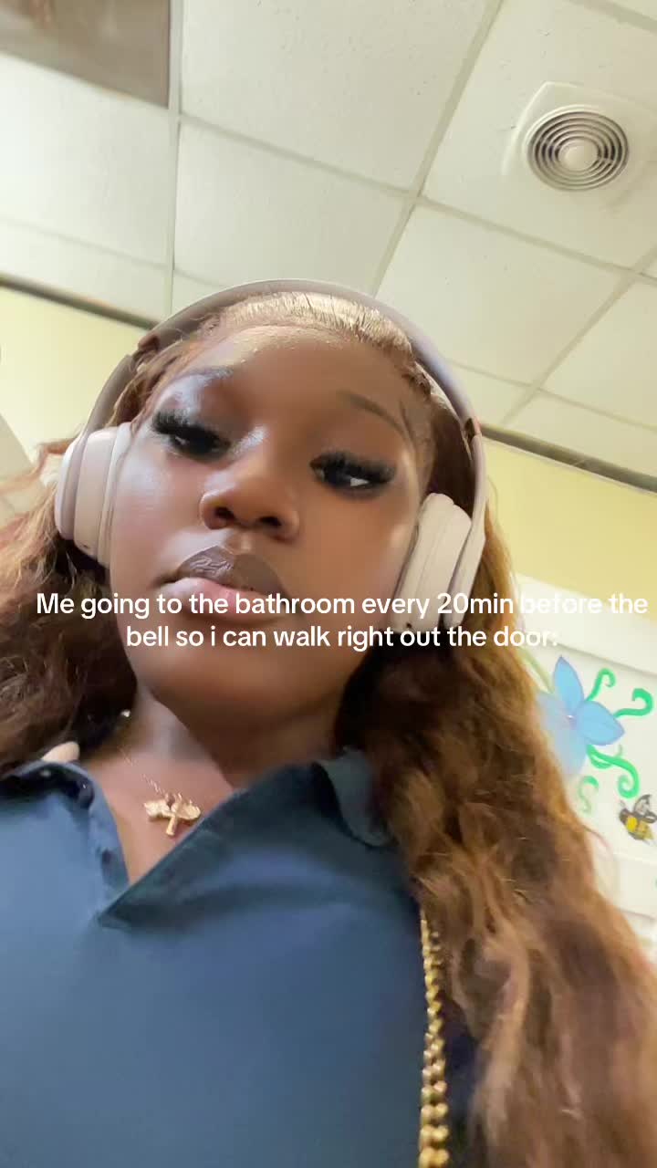 @😌