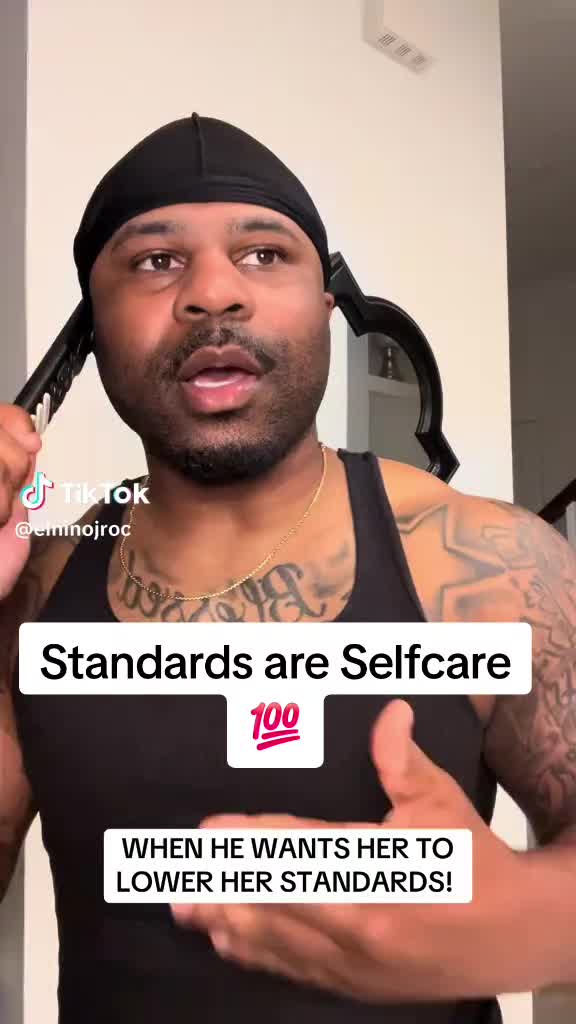 @StarrDustt