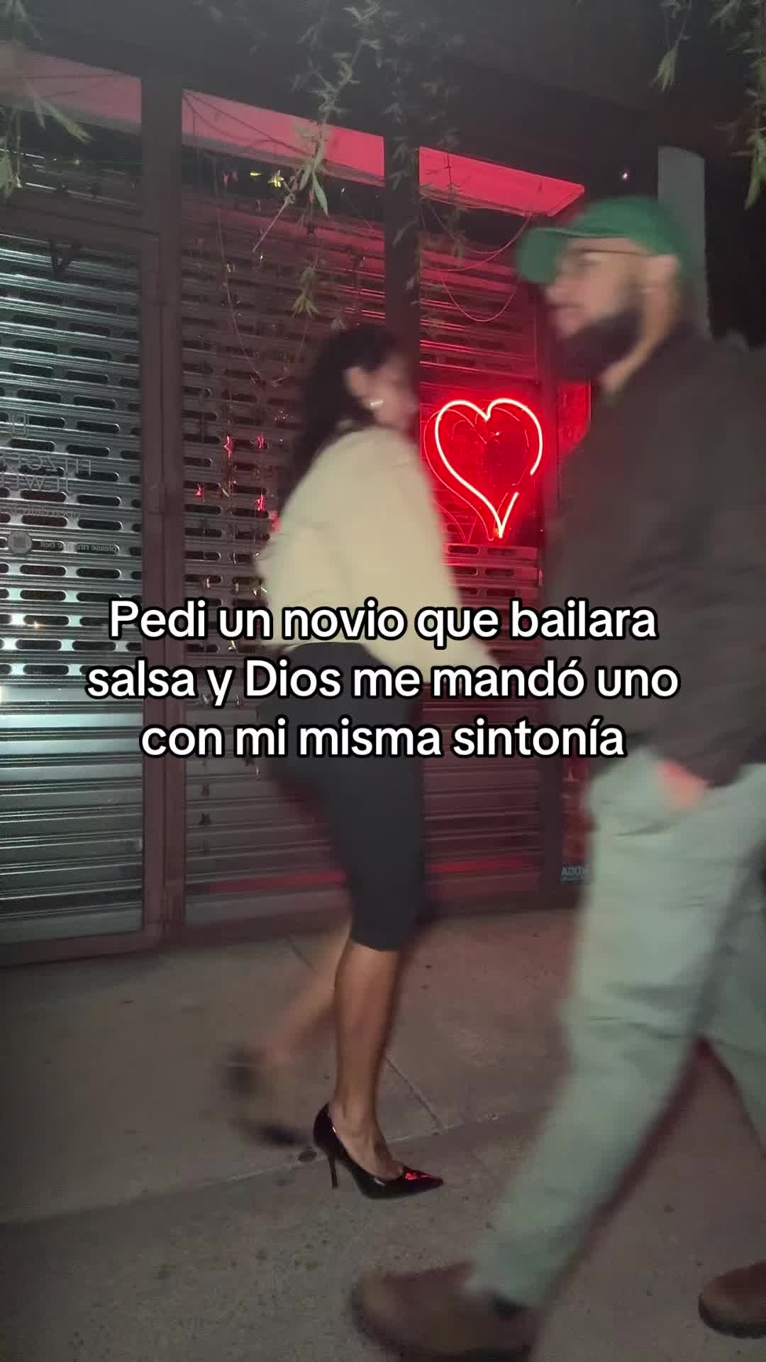 @𝓜𝓲𝓪𝓬𝓱𝓮𝓵𝓲𝓲