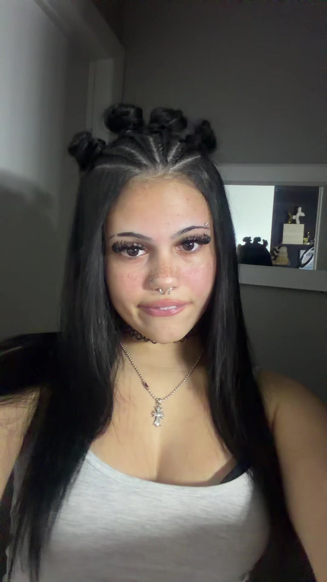 @𝓪𝓿 ✧･ﾟ: *✧･ﾟ:*