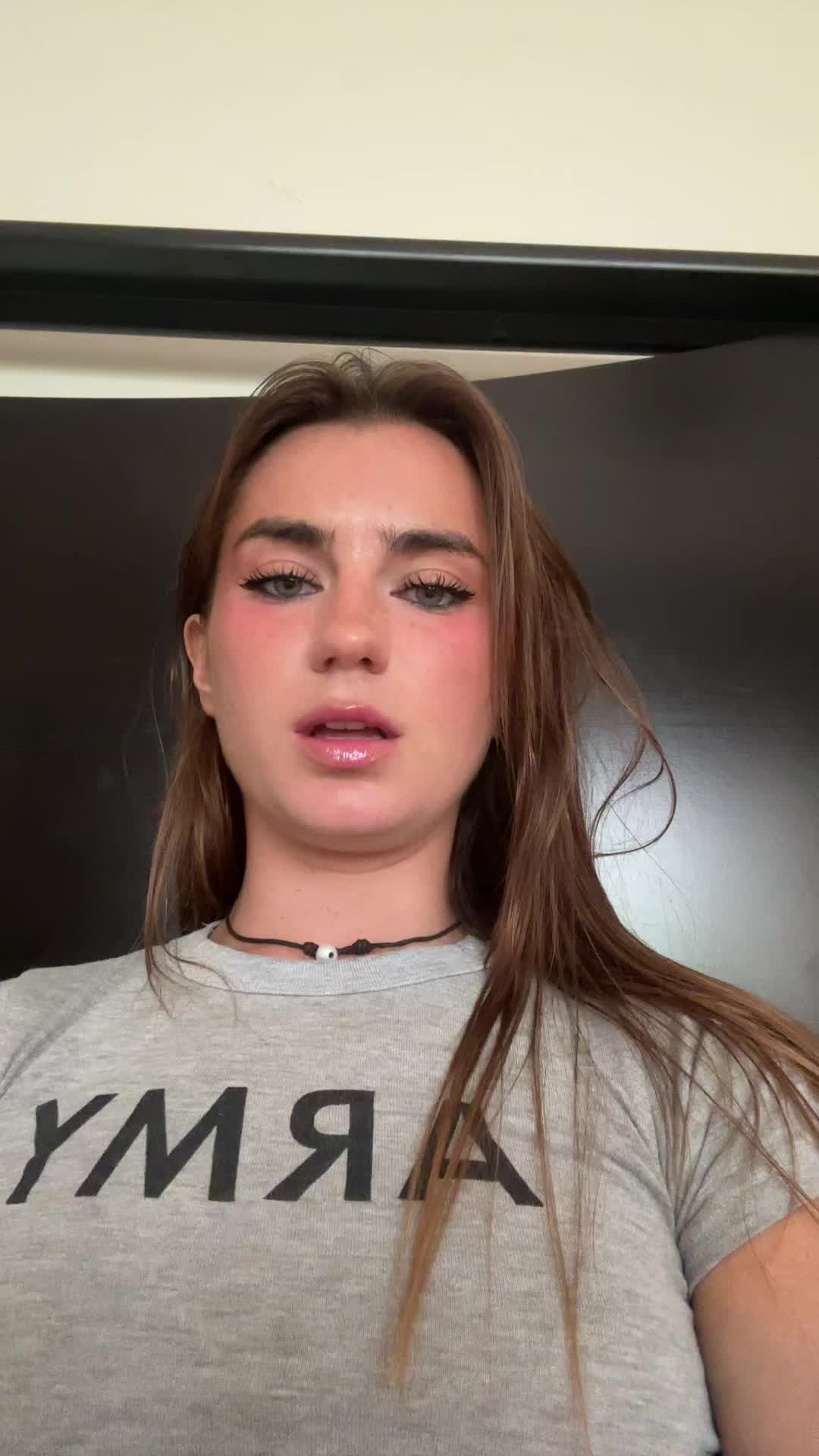 @urgirlsterl