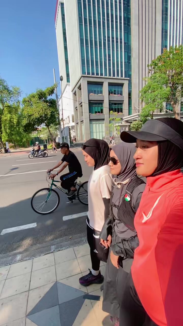 @reviewtiyul