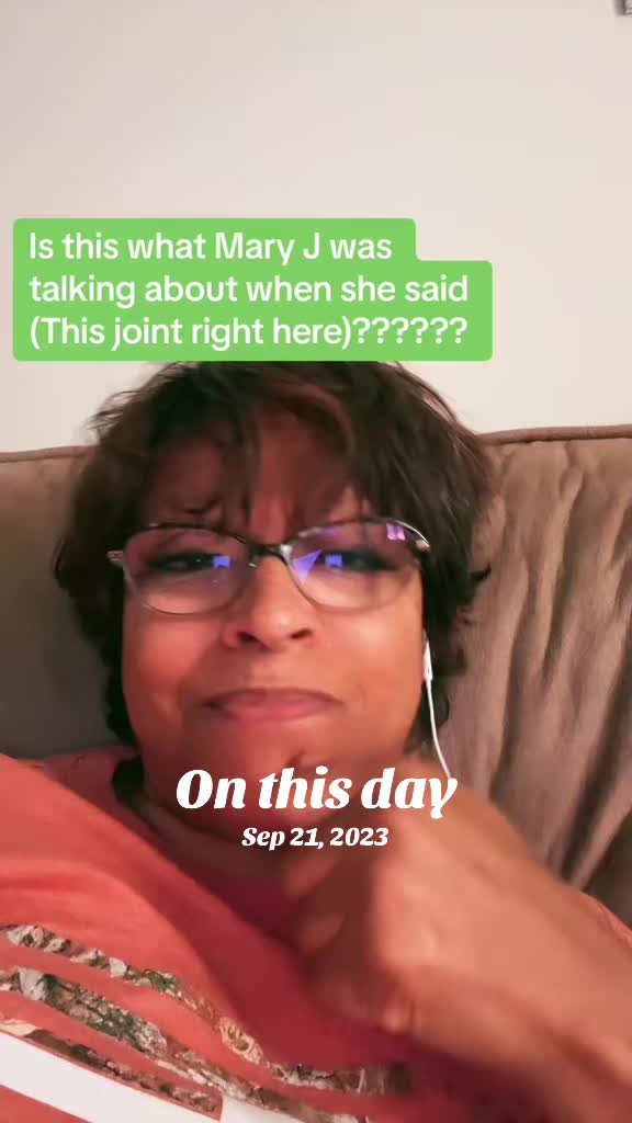 @deedeehilliard