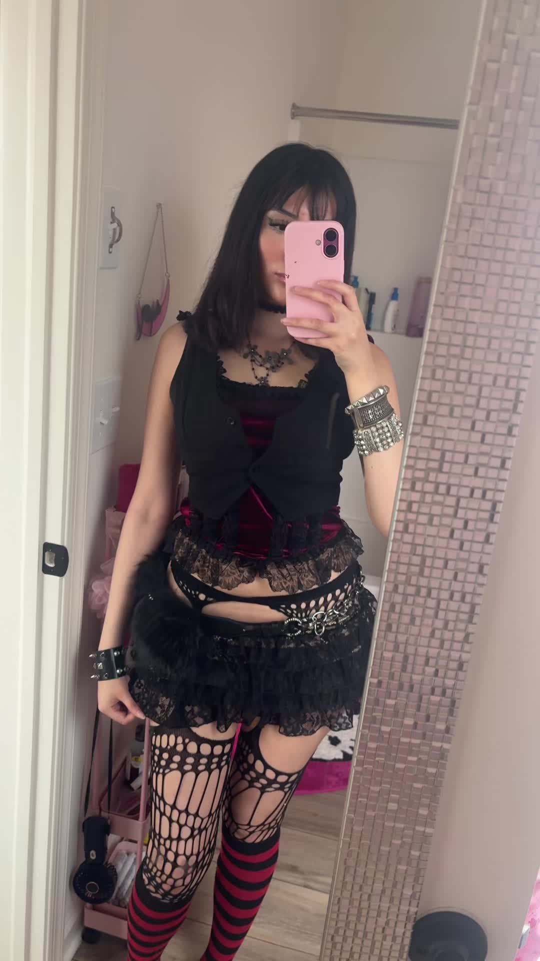 @Horror fiend