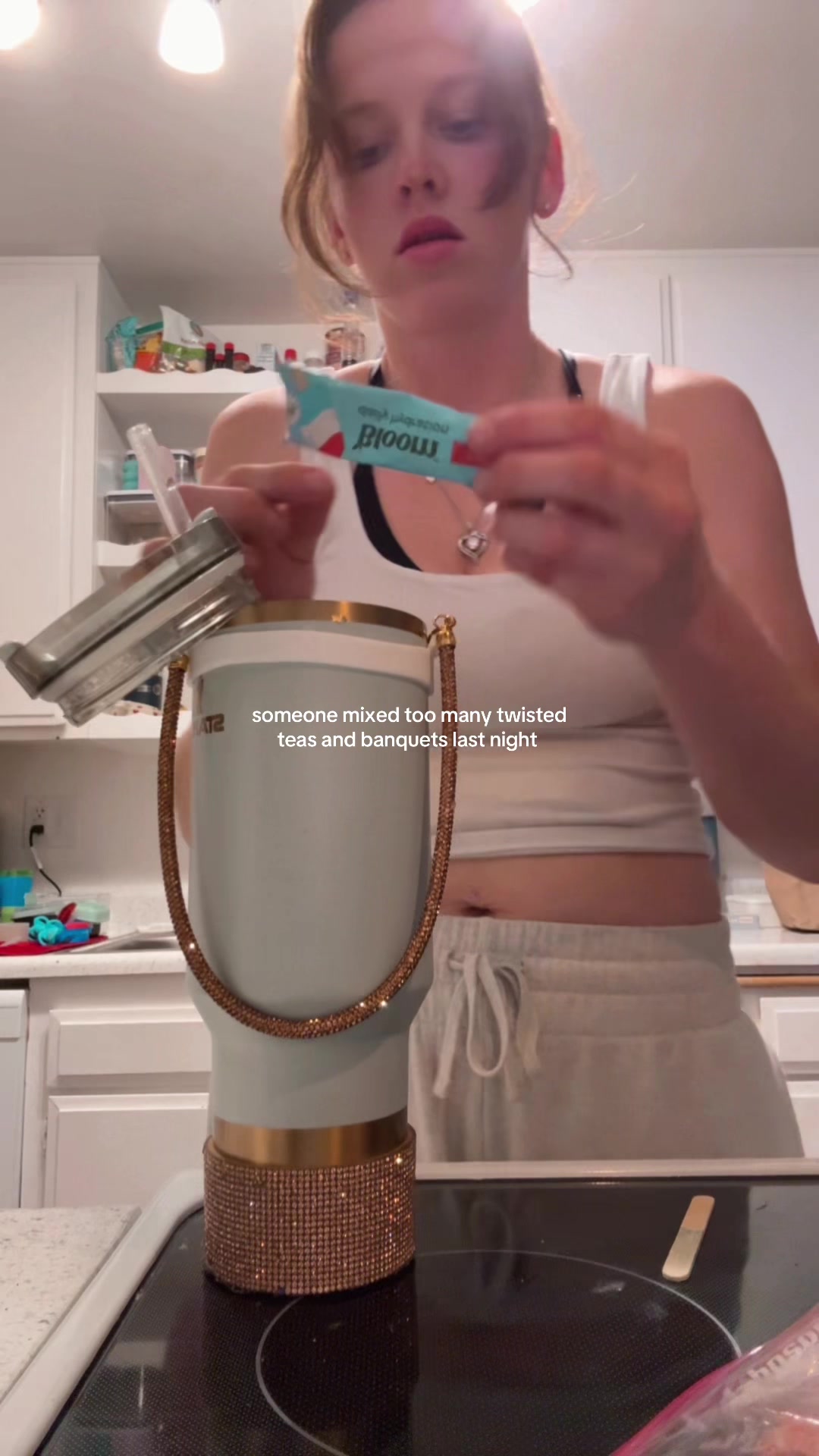 @Alyssa Golden | working mama