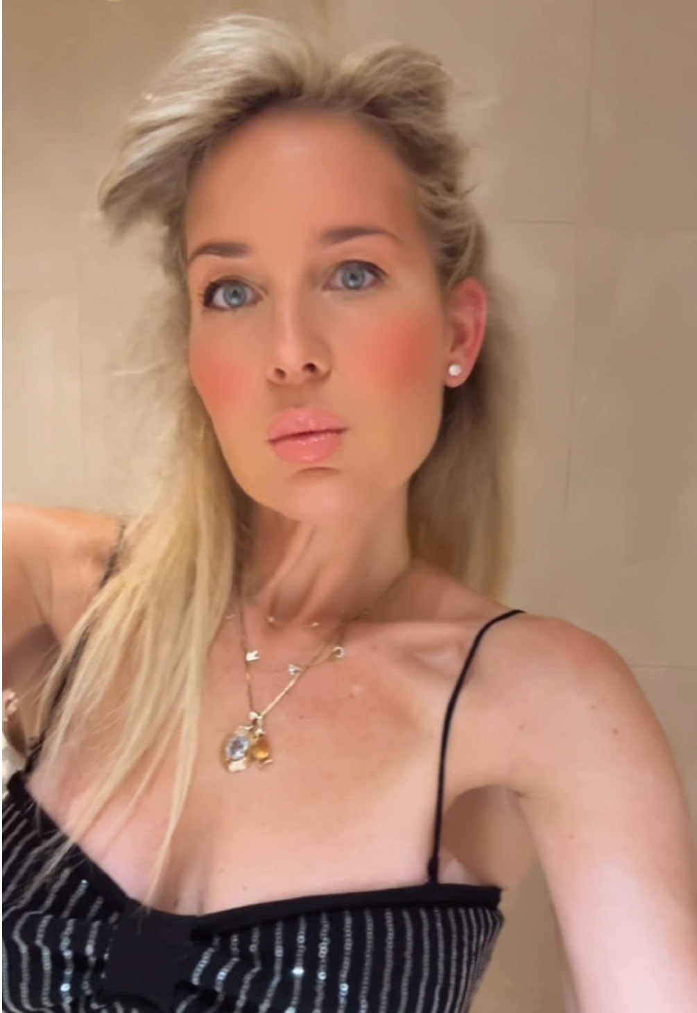 @Beautybycarlyd