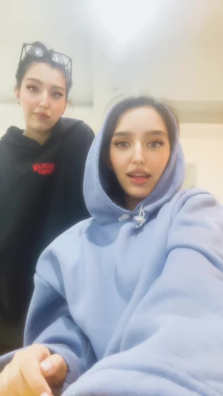 @Parniya