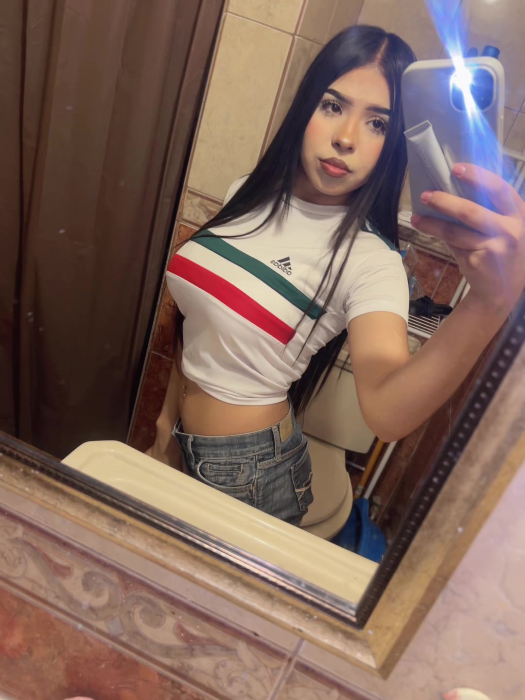 @𝓜𝓪𝓭𝓭𝓲𝓮𝓮 🎀