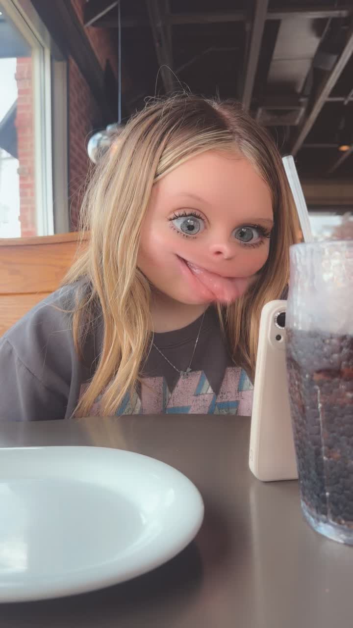 @__kylekelley__