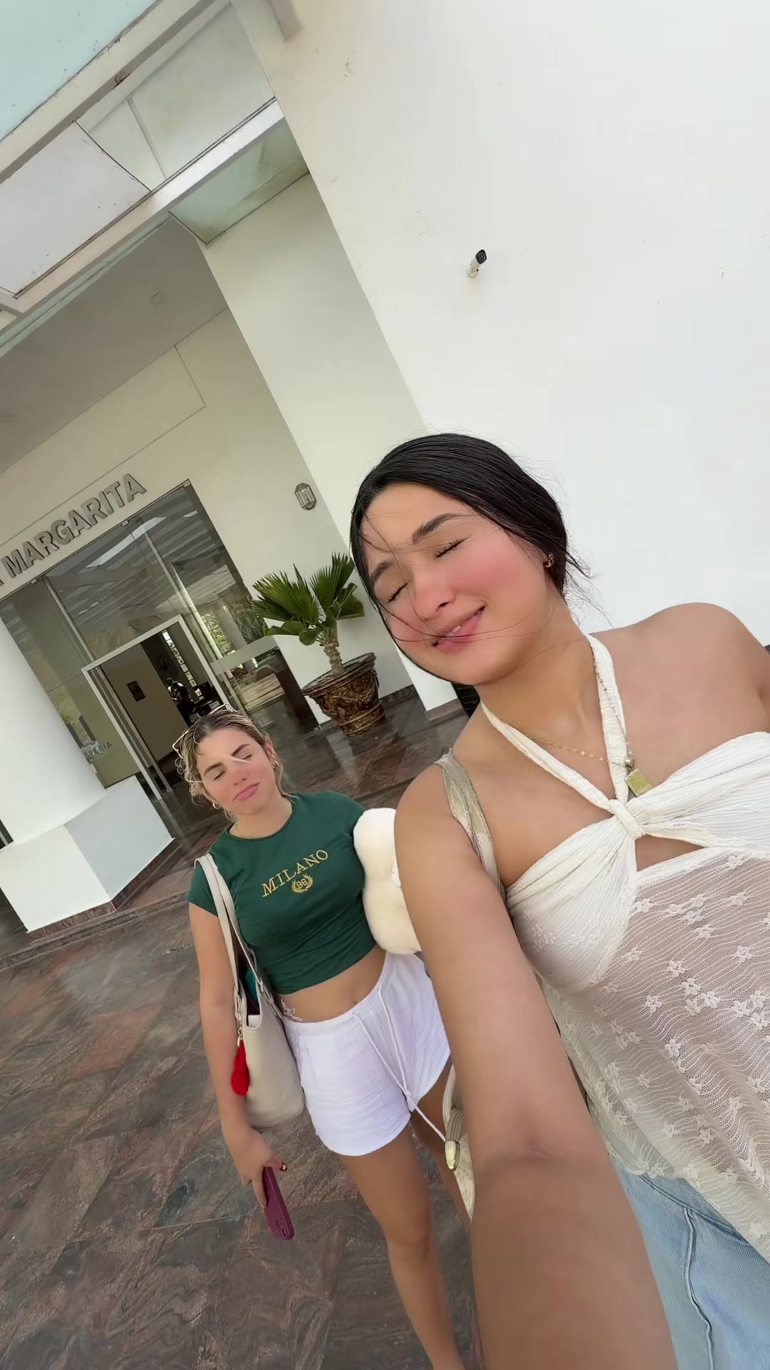 @Valen Castro 💓