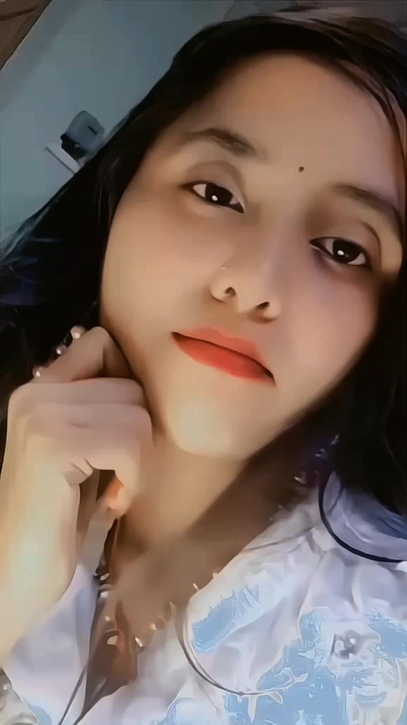 @đ˘đĽđ...đđđđŁ đą