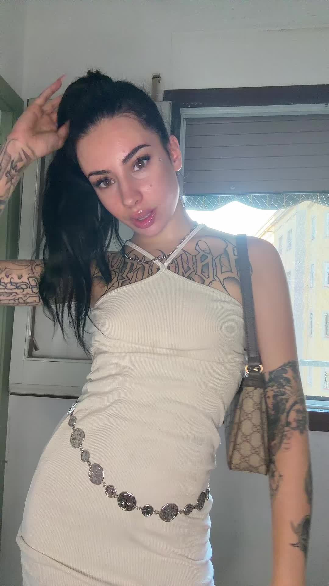 @itshelymami