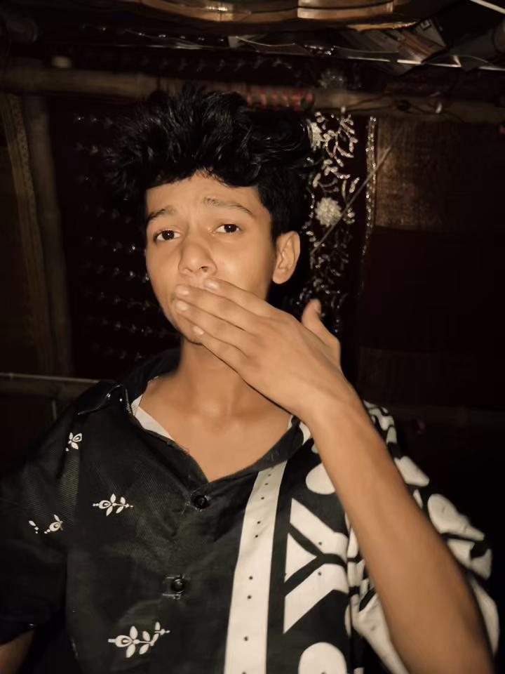 @ᴀʀɪʏᴀɴ🕷️🕸️