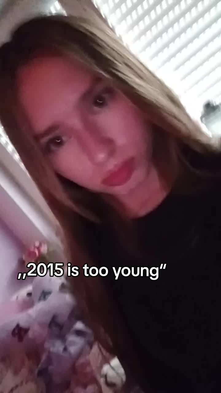 @🎭