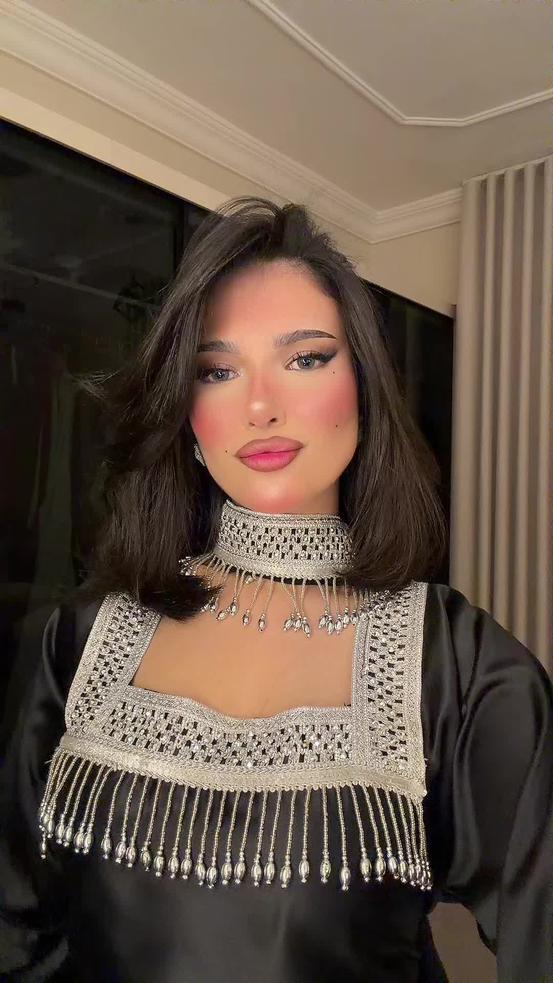 @MARÍA.