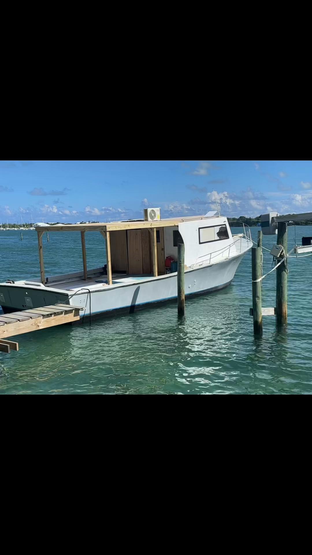 @Colton@ 242 Bahamas