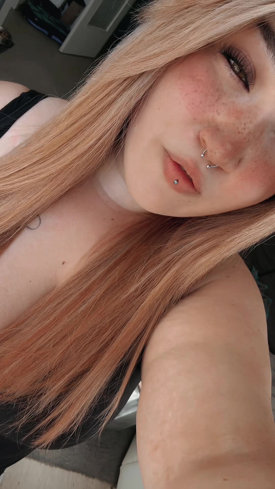 @Sam✨🖤