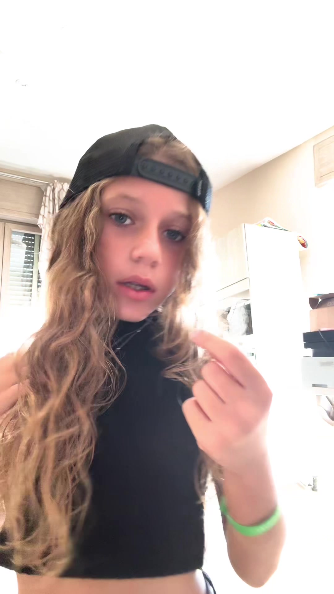 @✌️💋