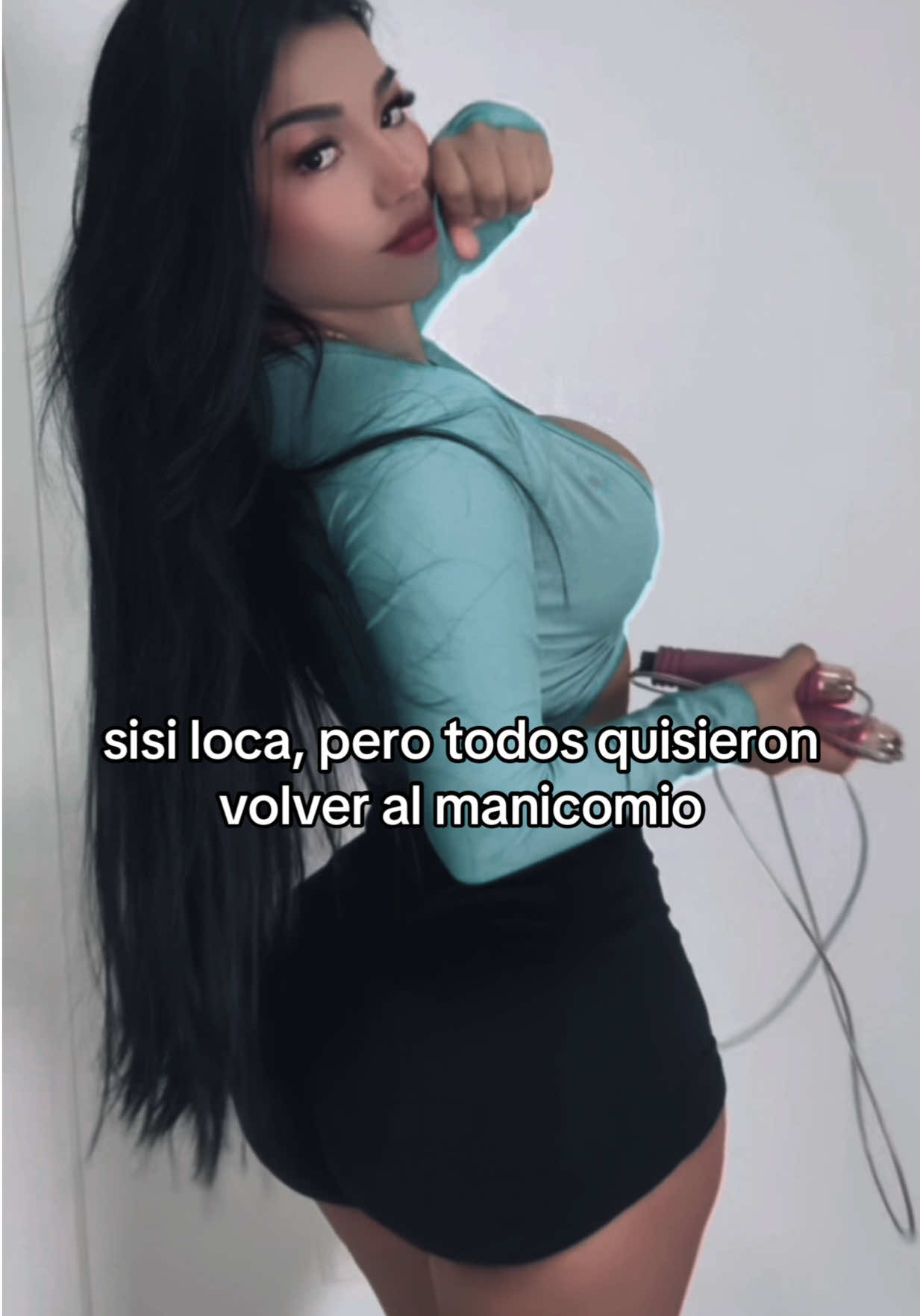 @Karicaceres