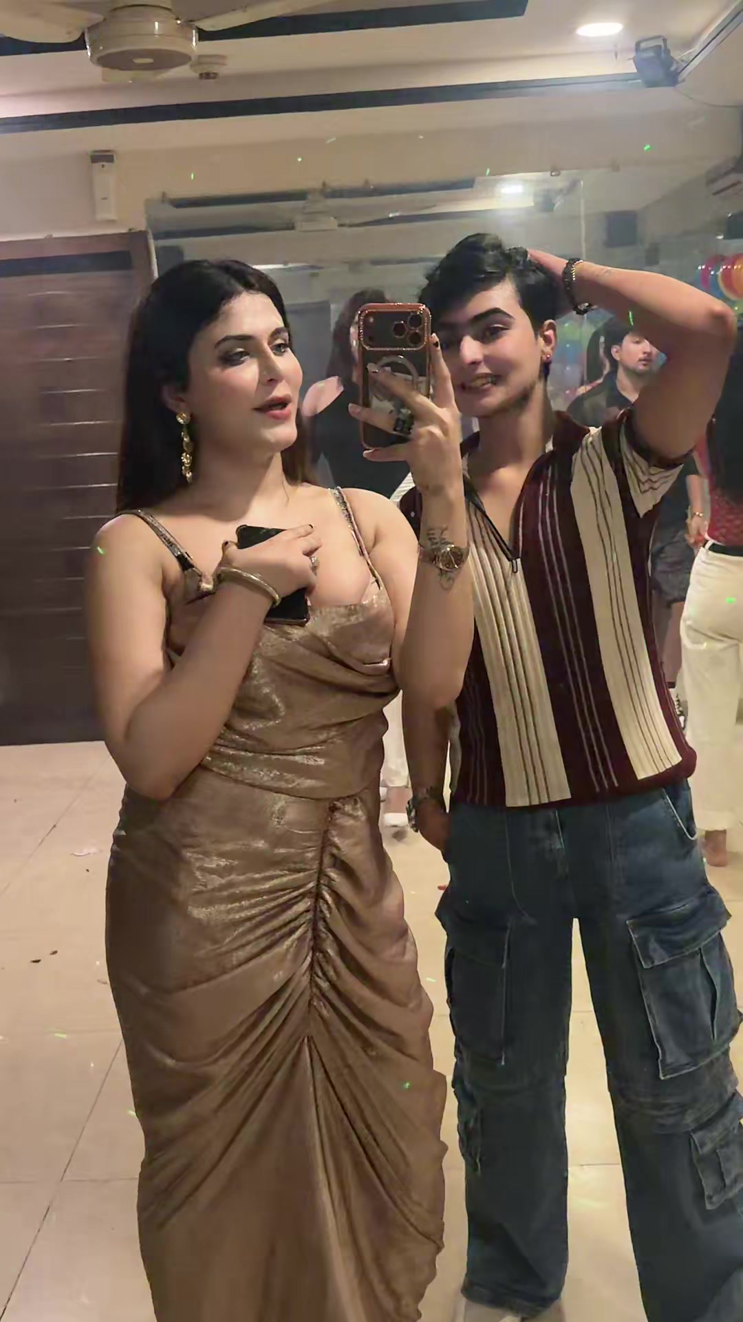 @Wania Butt