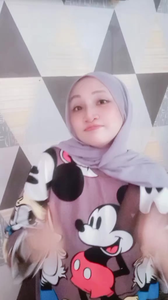 @Ernienyta02